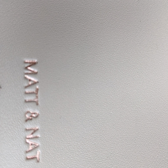 Matt & Nat rose gold tote - Picture 6 of 7